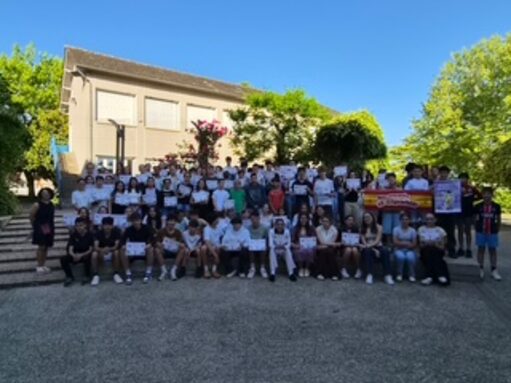 Photo des élèves participants du Collège Jeanne d'Arc de Rignac.